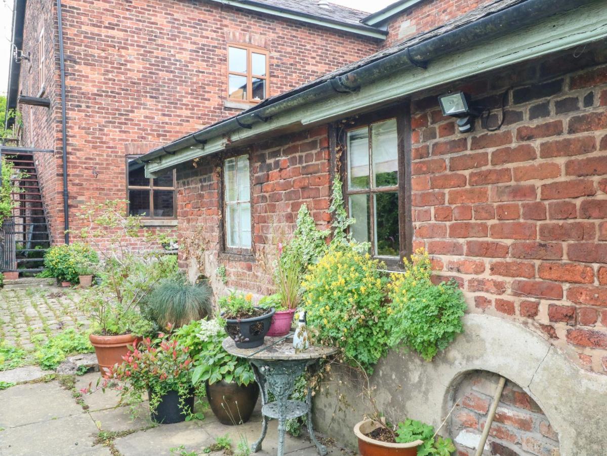 Villa The Toolshed Warrington Exterior foto